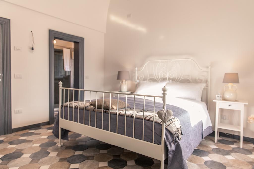 Marinella Suite Home Locorotondo Room photo