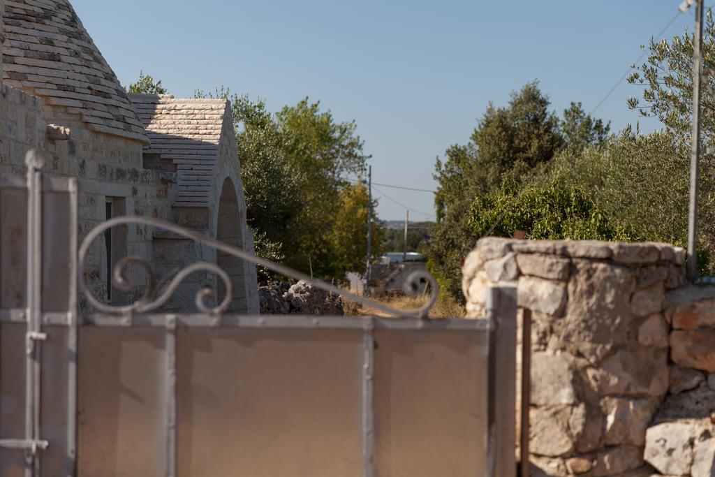 Marinella Suite Home Locorotondo Exterior photo